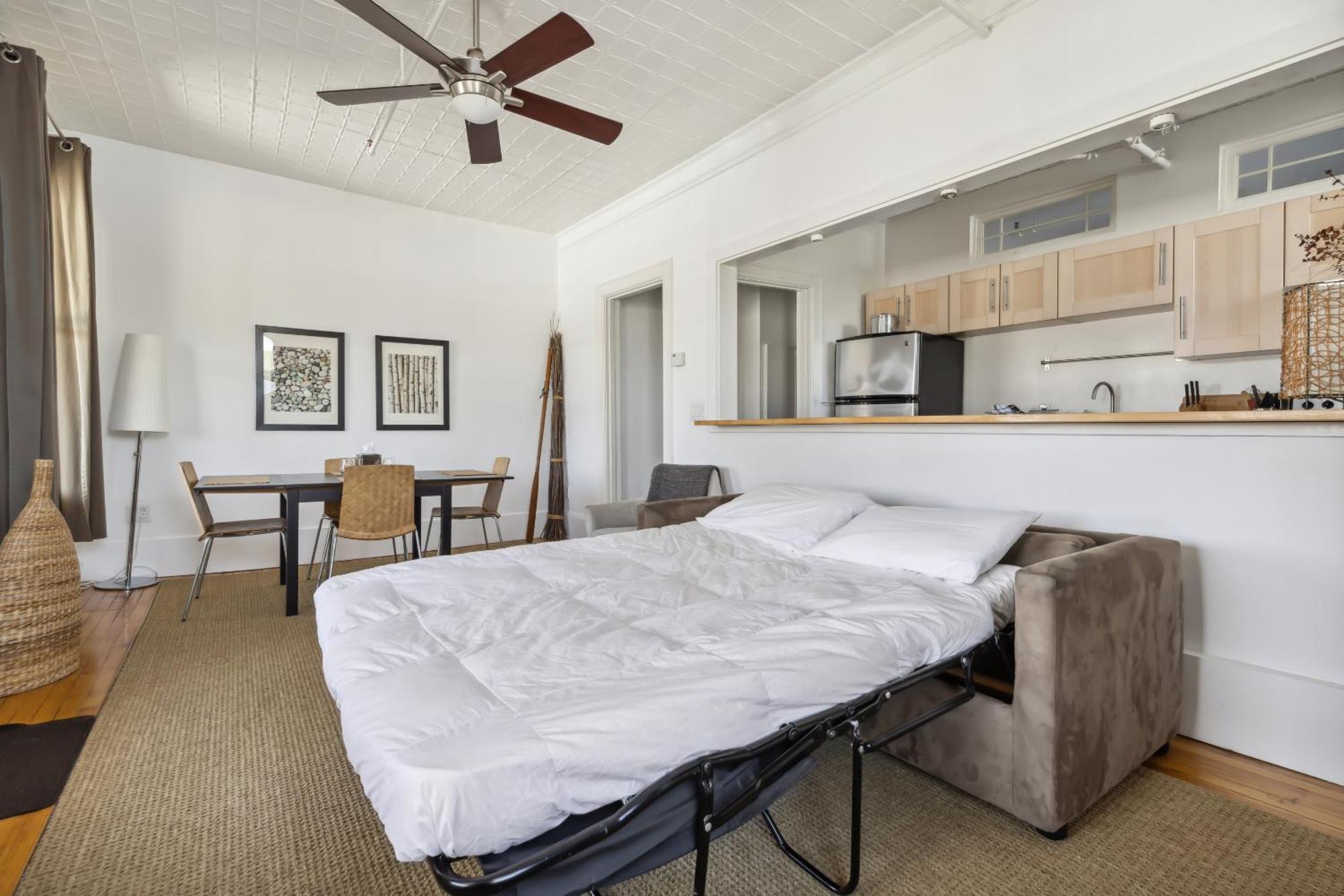 The Haus On Mirror Lake Lake Placid Zimmer foto